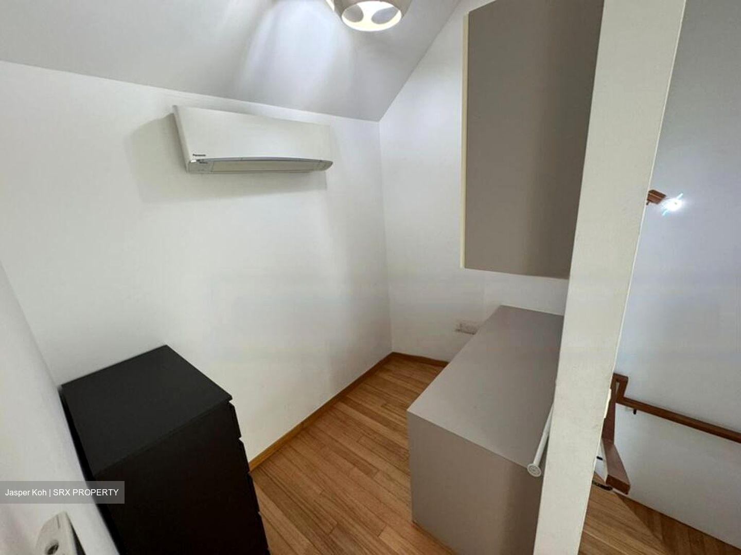 Urban Lofts (D8), Apartment #466387861